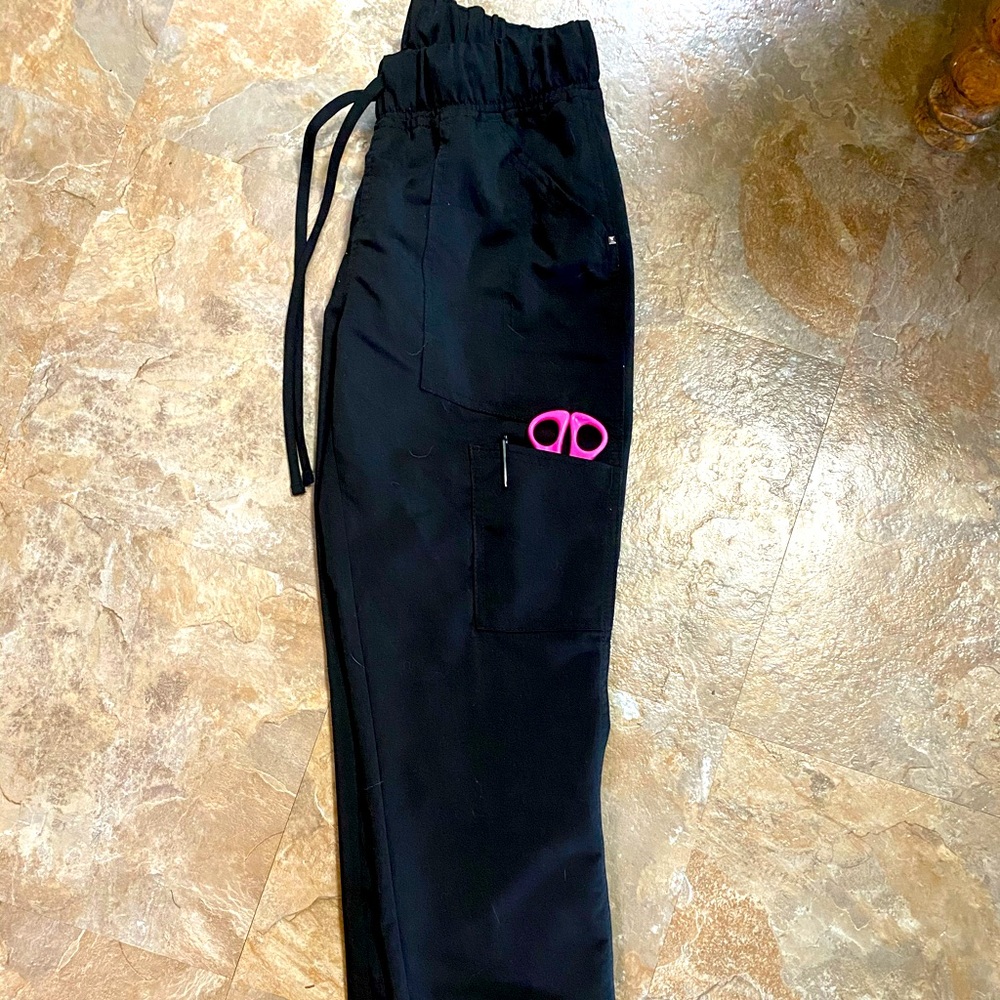 Scrub joggers